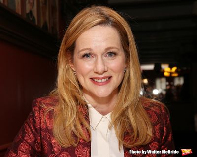  Laura Linney  Photo