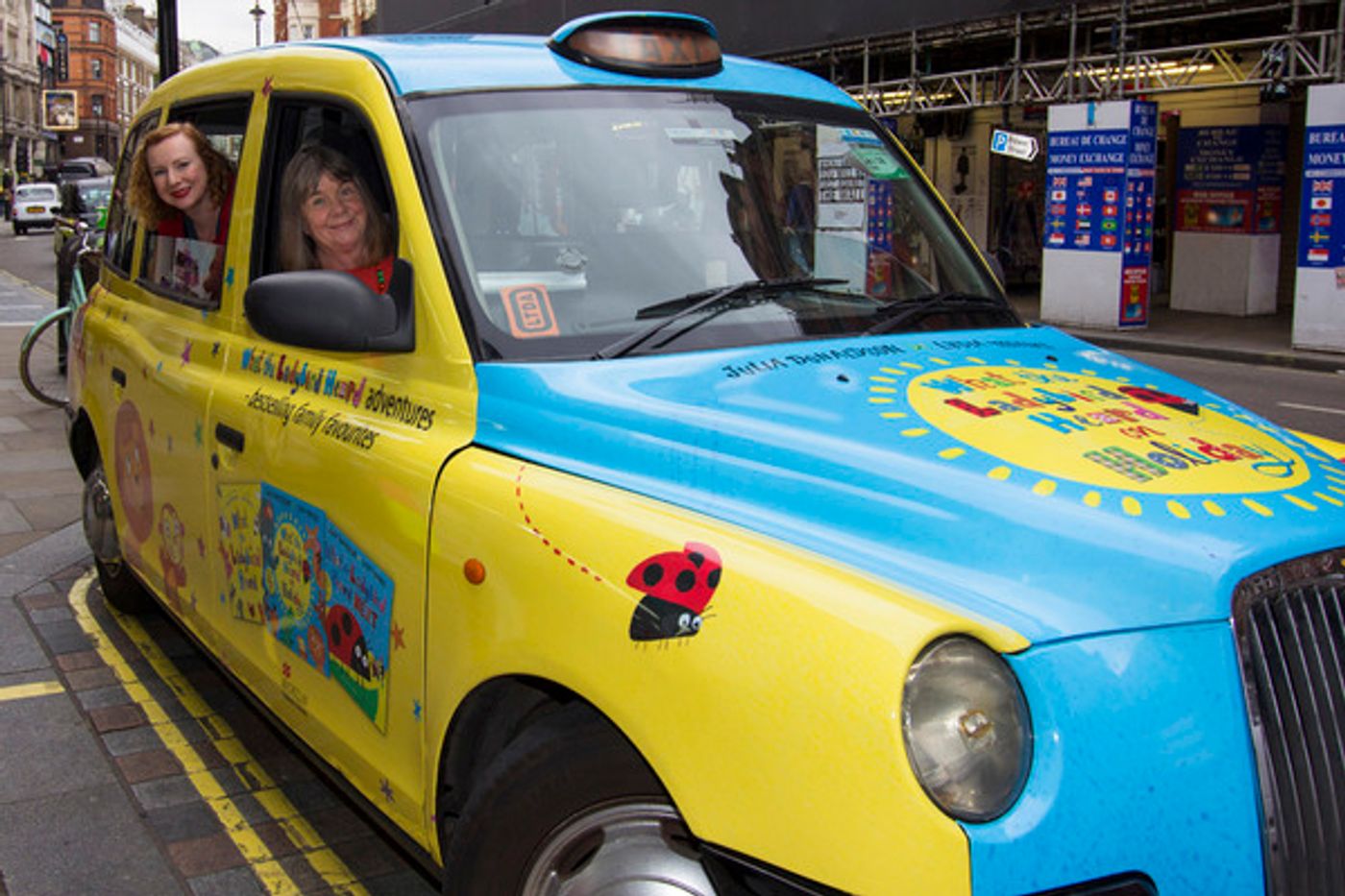 Photo Flash: WHAT THE LADYBIRD HEARD Author & Illustrator Taxi Around London to Celebrate West End Adaptation  Image