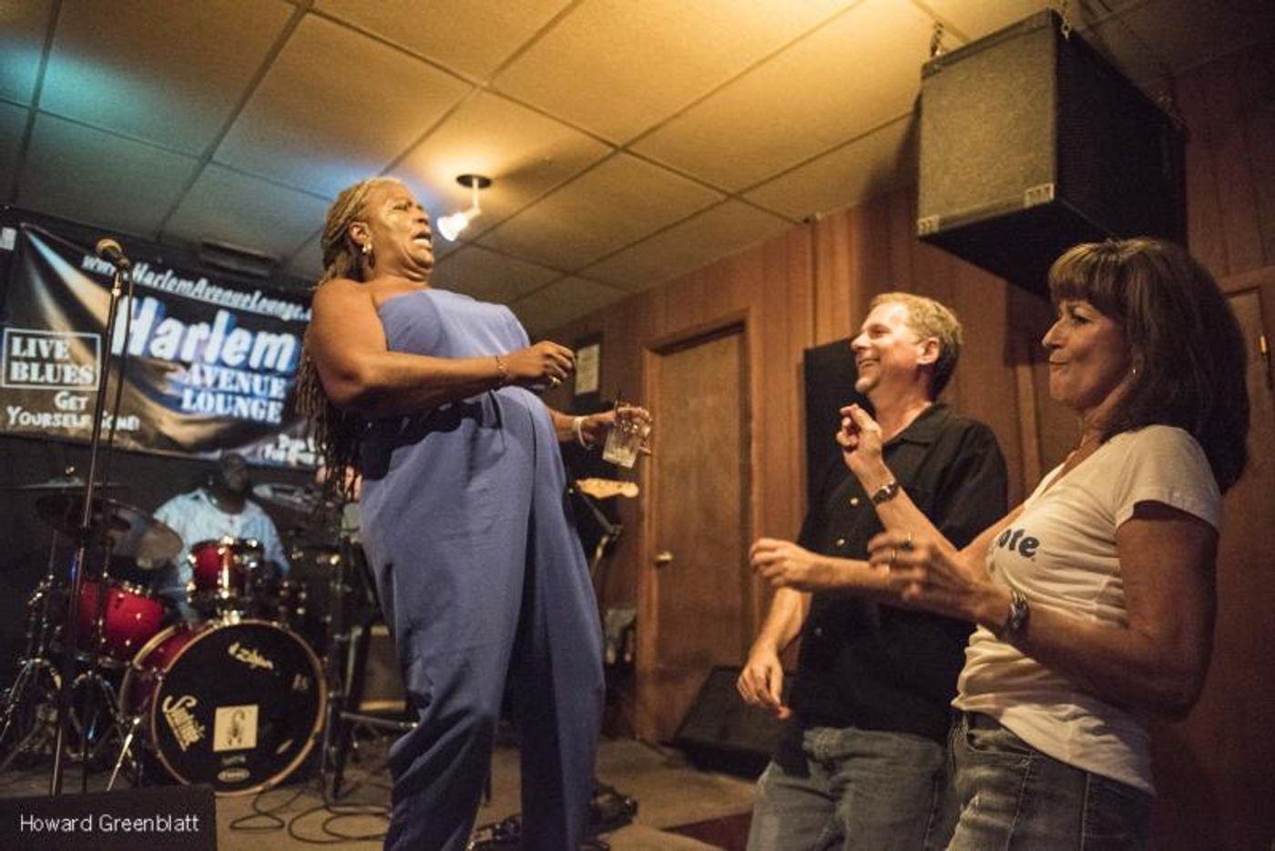 Interview: Sharon Lewis Carries On With the Blues  Image