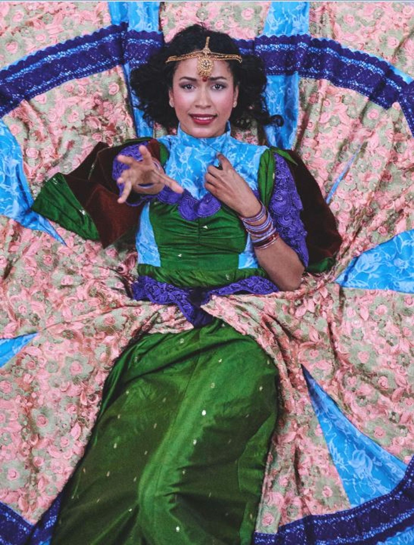 Interview: THE HUNCHBACK OF NOTRE DAME's Julissa Sabino Opens up About Her Journey as Esmeralda  Image