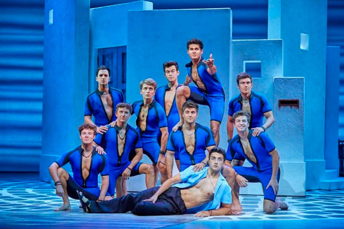Photo Flash: First Look At The New Cast Of MAMMA MIA!  Image