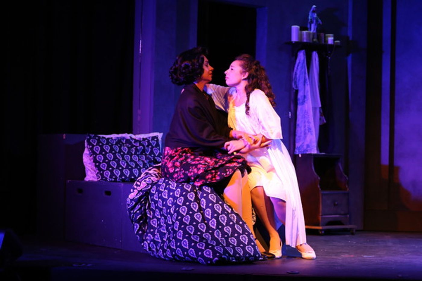 Photo Flash: Ivoryton Playhouse Plays It Cool with WEST SIDE STORY Photo Flash: Ivoryton Playhouse Plays It Cool with WEST SIDE STORY Image