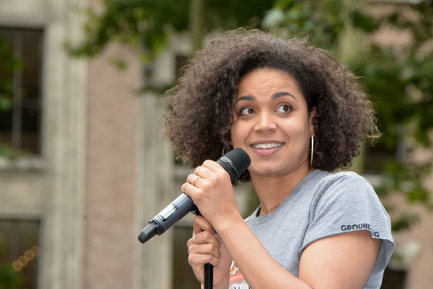 Photo Coverage: GROUNDHOG DAY, WICKED & More Help Kick Off the Summer at Broadway in Bryant Park!  Image