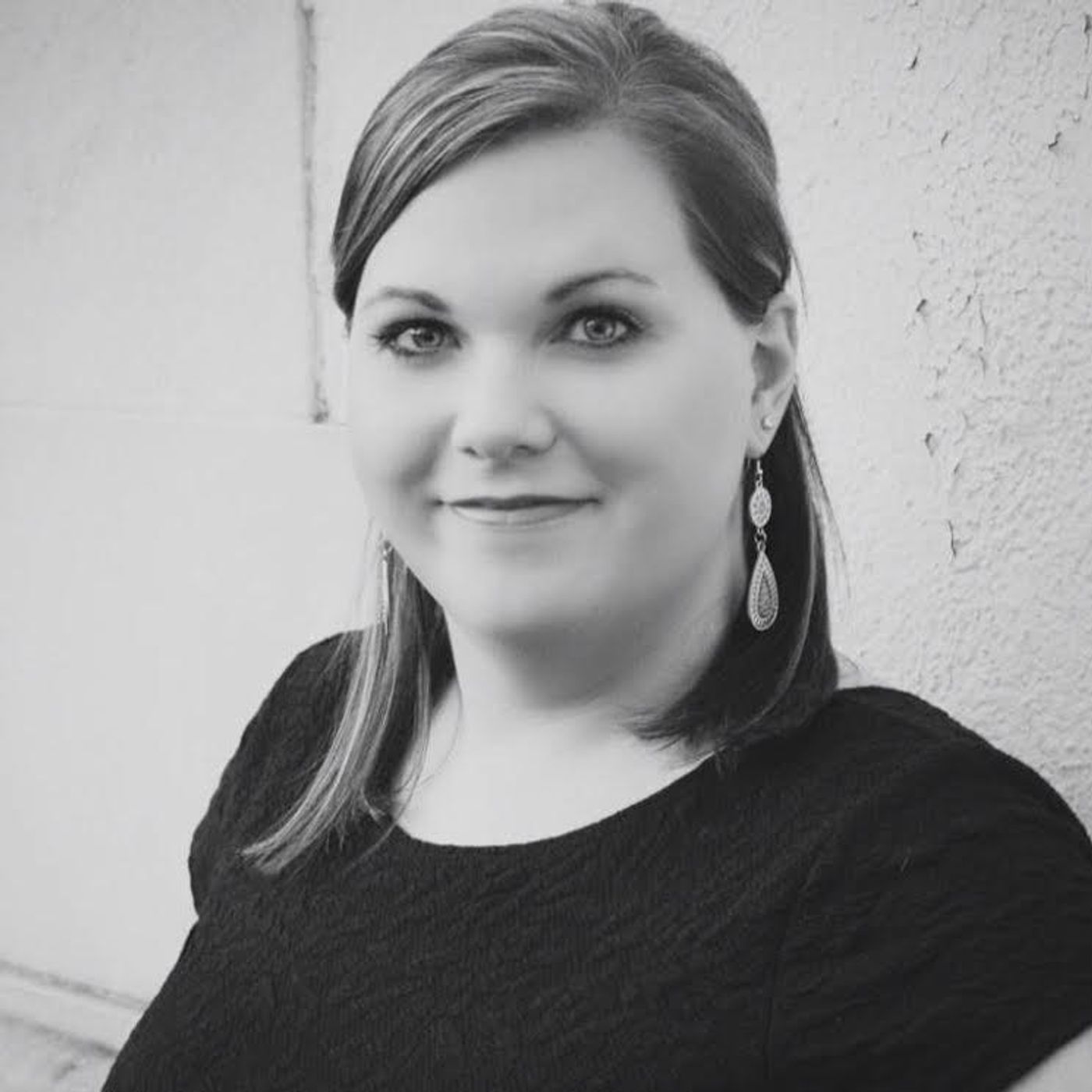 FRIDAY 5 (+1): RAGTIME's Rachel Jones and Allison Hall  Image