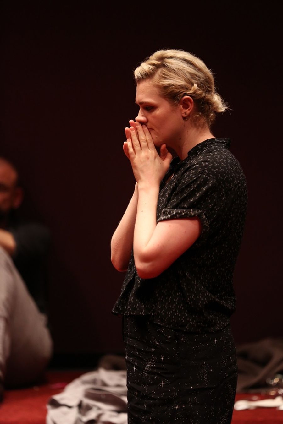 Oscar Isaac Stars in HAMLET, Opening Tonight at The Public Theater Image