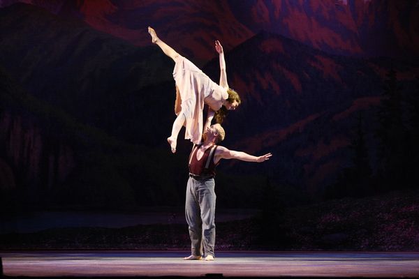 Lily Kaufmann and Matthew Davies Photo