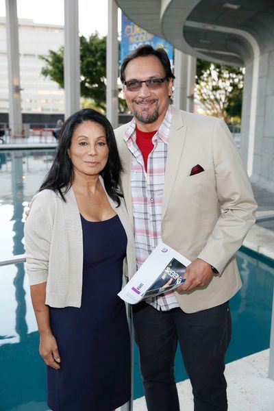 Wanda De Jesus and Jimmy Smits  Photo