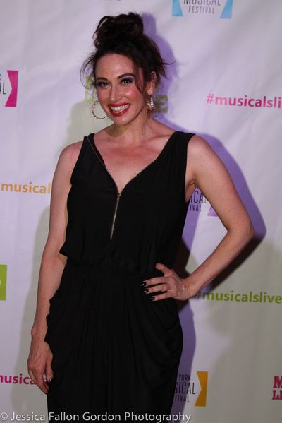 Lesli Margherita Photo
