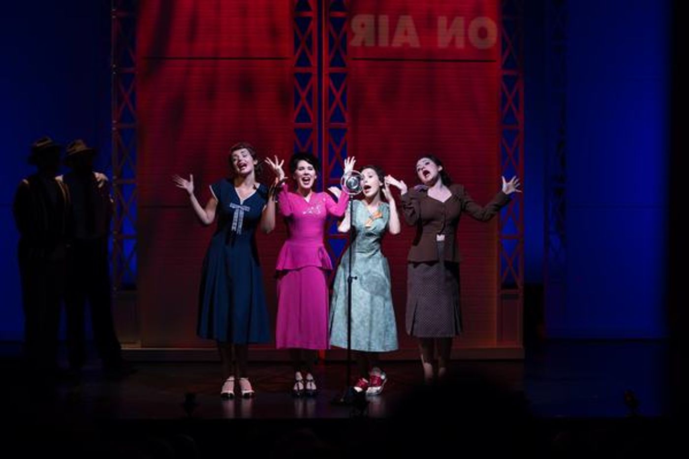 Photo Flash: First Look at AMERIKE - THE GOLDEN LAND at National Yiddish Theatre Folksbiene  Image