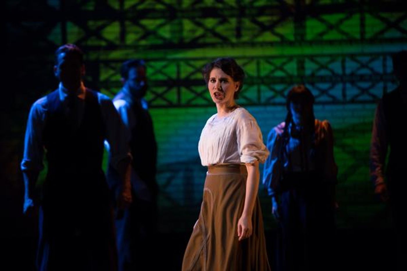 Photo Flash: First Look at AMERIKE - THE GOLDEN LAND at National Yiddish Theatre Folksbiene  Image