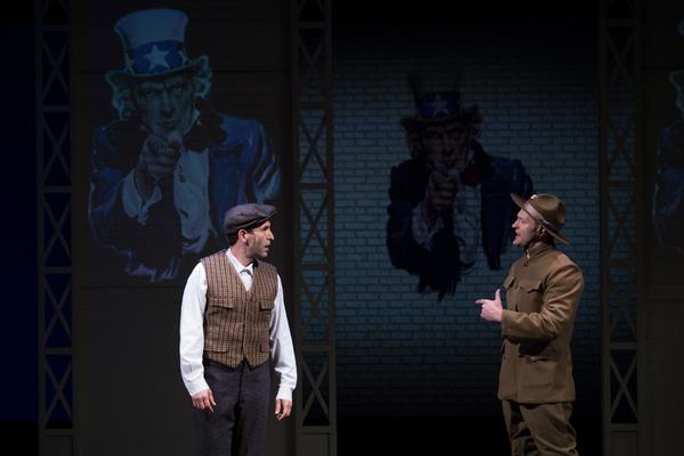 Photo Flash: First Look at AMERIKE - THE GOLDEN LAND at National Yiddish Theatre Folksbiene  Image