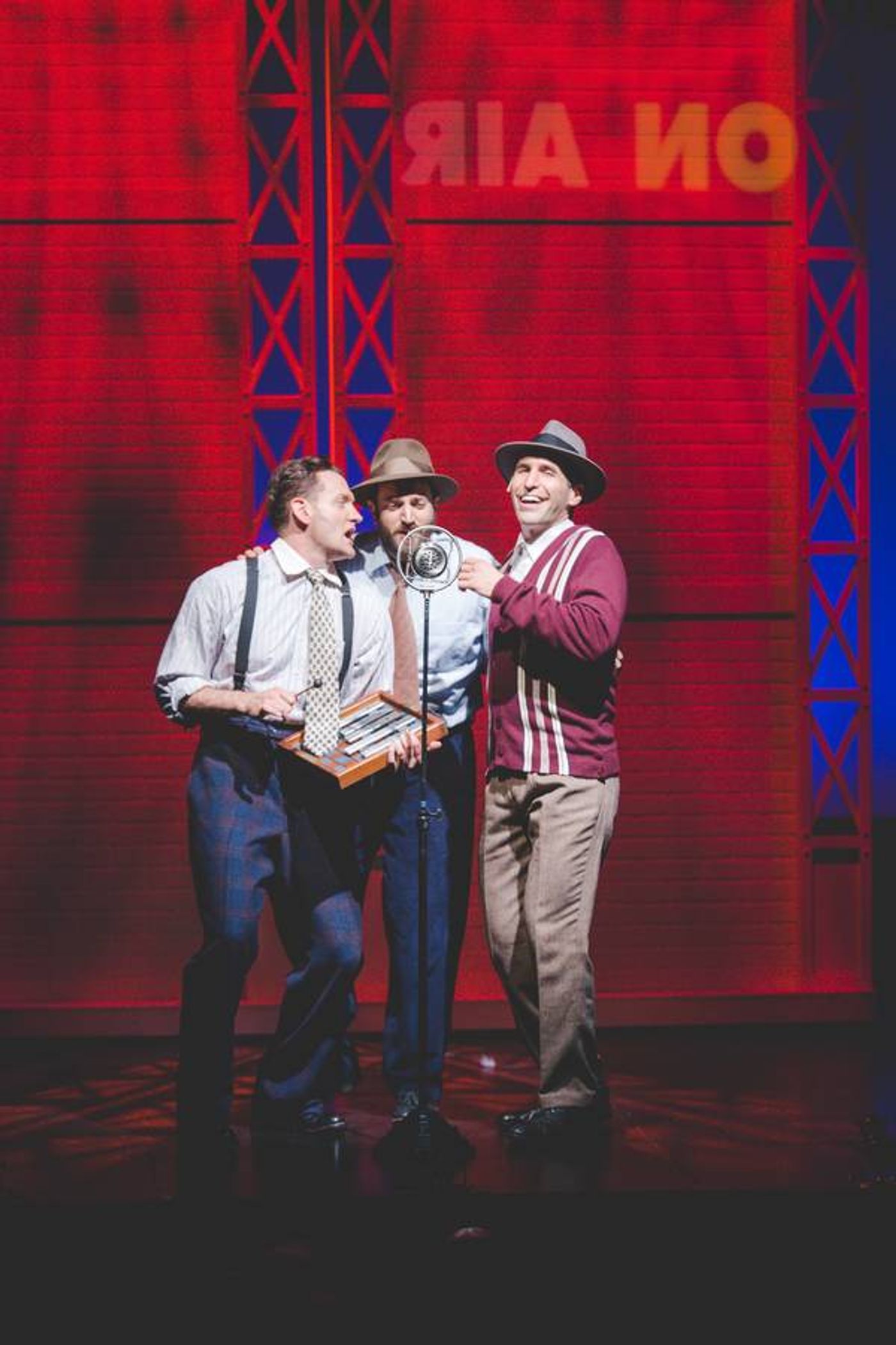 Photo Flash: First Look at AMERIKE - THE GOLDEN LAND at National Yiddish Theatre Folksbiene  Image