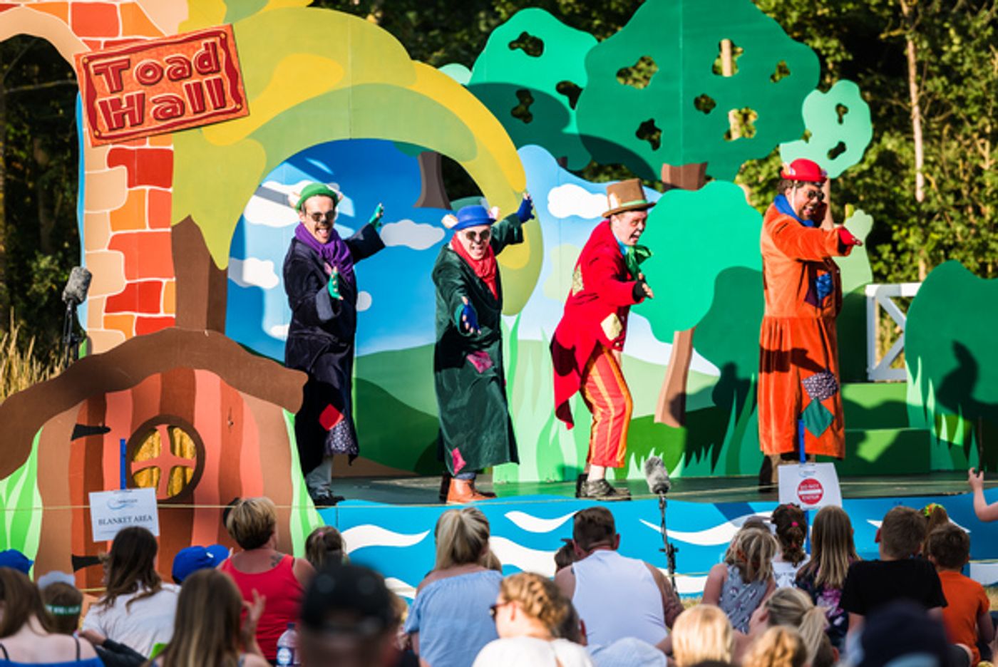 Photo Flash: First Look at Immersion Theatre's Open-Air Production of WIND IN THE WILLOWS  Image