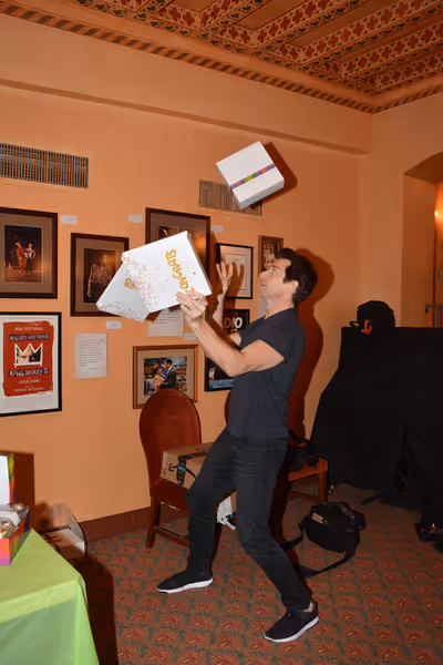 Andy Karl  Photo