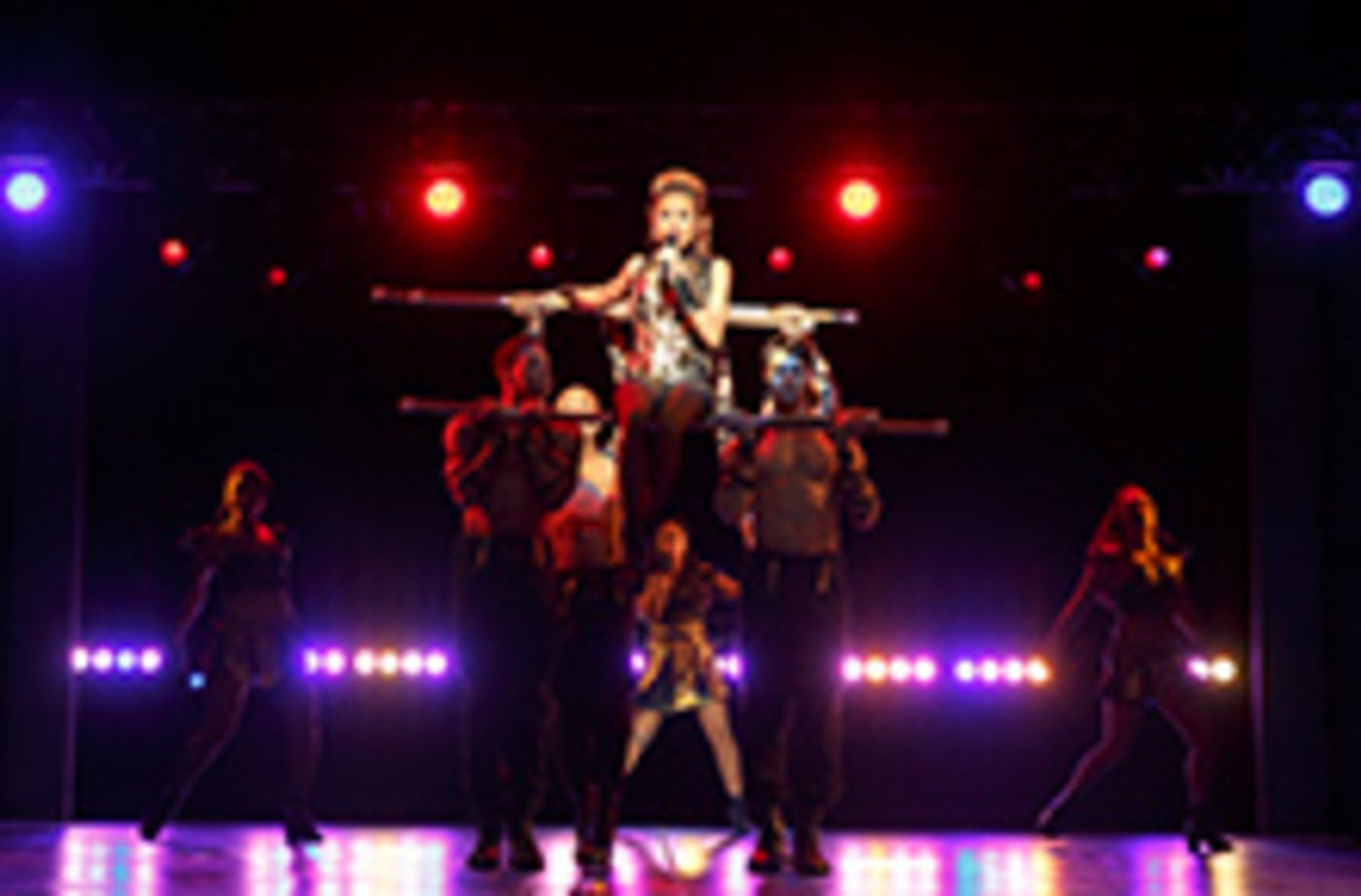 Photo Flash: First Look at THE BODYGUARD at The Hobby Center  Image