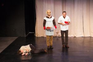 Richard Hollman, Sean Harris and Hanna Cheek  Photo