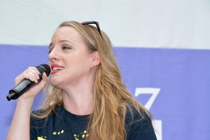 Abby Mueller @ BroadwayWorld Abby Mueller Photo