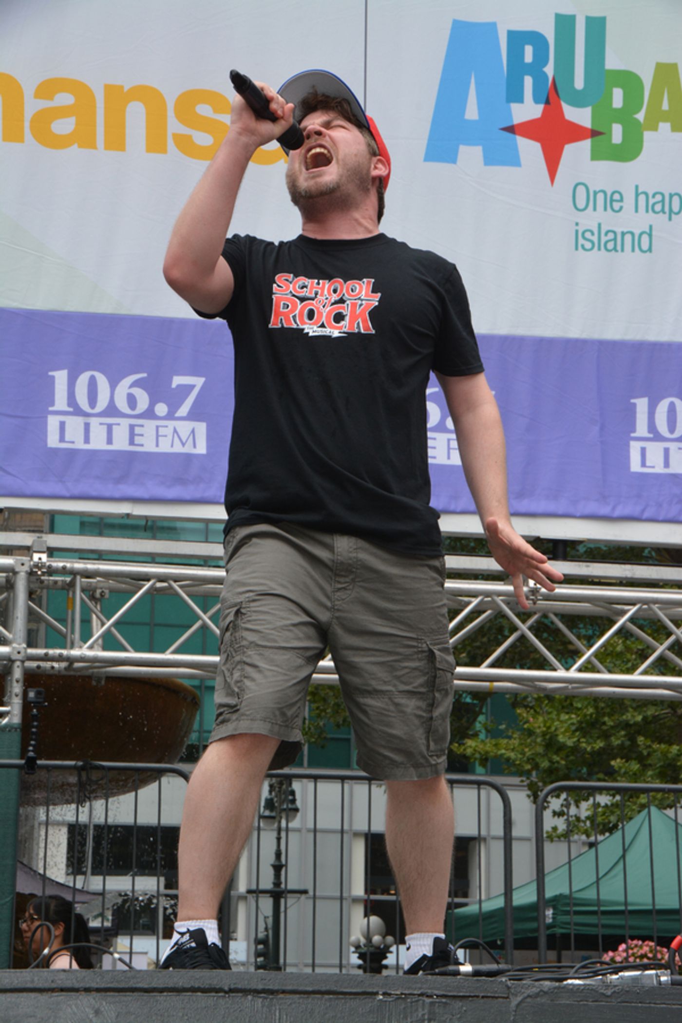 Photo Coverage: Casts of KINKY BOOTS, BEAUTIFUL & More Sing Out at Broadway in Bryant Park!  Image