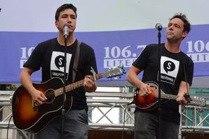 Richard Lam and Mike Ross @ BroadwayWorld Richard Lam and Mike Ross Photo