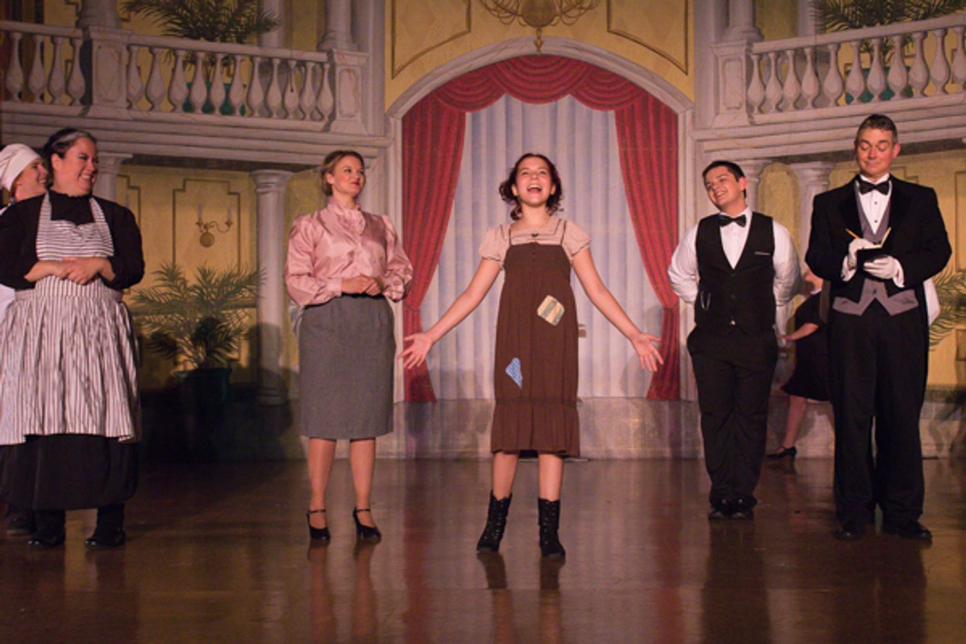 Photo Coverage: First look at Pickerington Community Theatre's ANNIE  Image