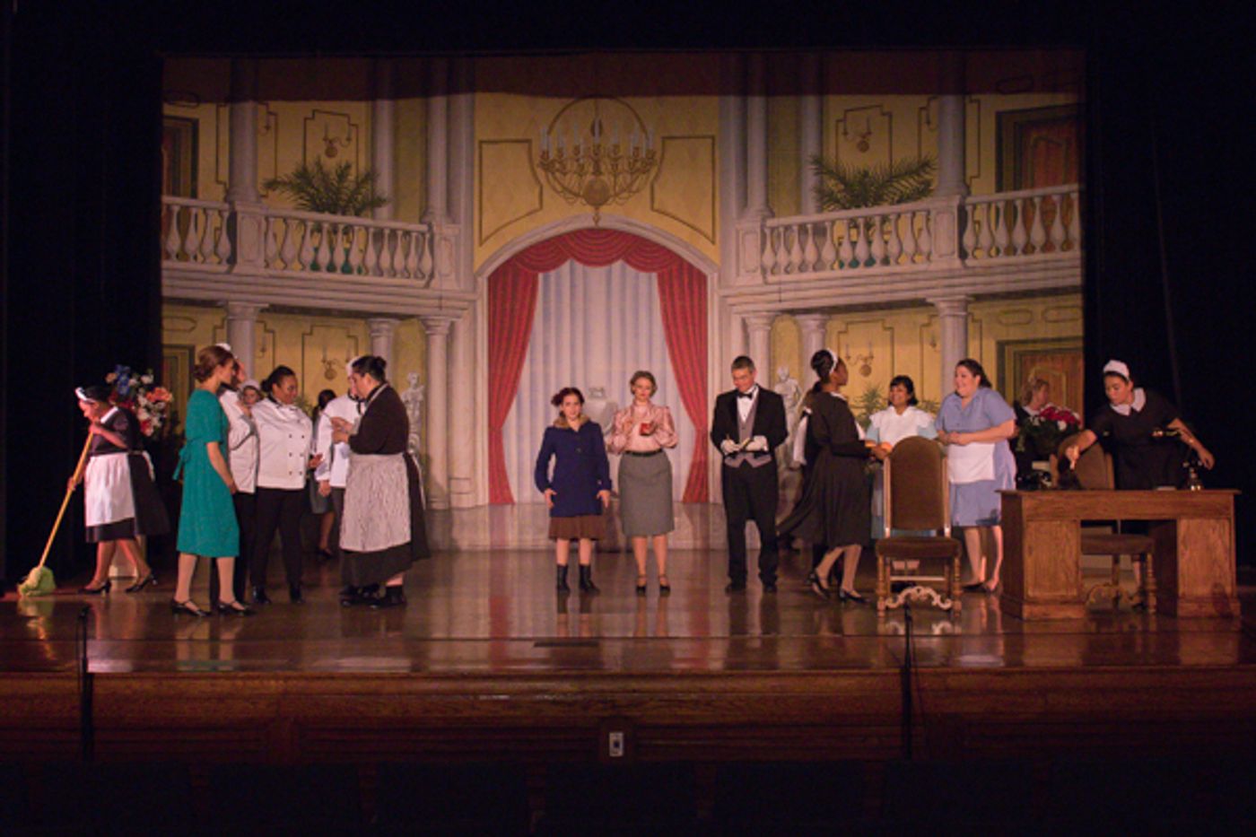 Photo Coverage: First look at Pickerington Community Theatre's ANNIE  Image