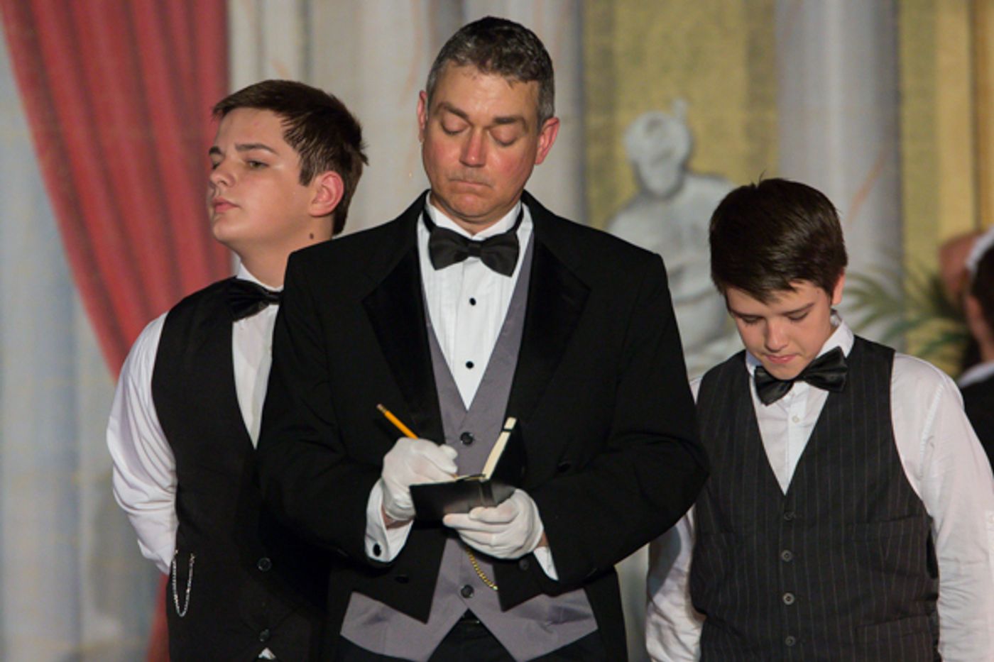 Photo Coverage: First look at Pickerington Community Theatre's ANNIE  Image