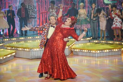 HAIRSPRAY LIVE! -- Pictured: (l-r) Martin Short as Wilbur Turnblad, Harvey Fierstein  Photo