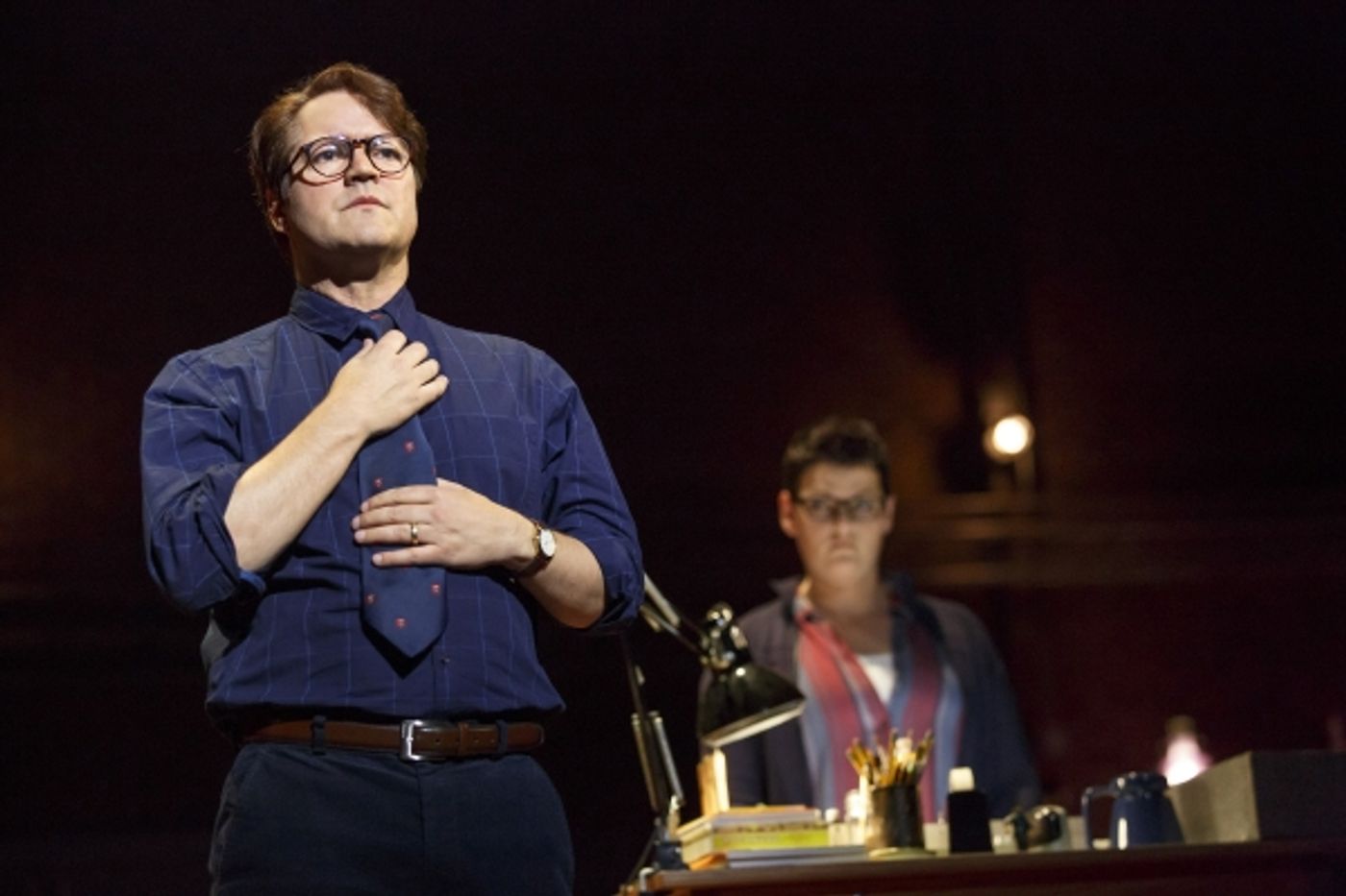 Review: Gripping and Beautiful FUN HOME at the 5th Avenue  Image