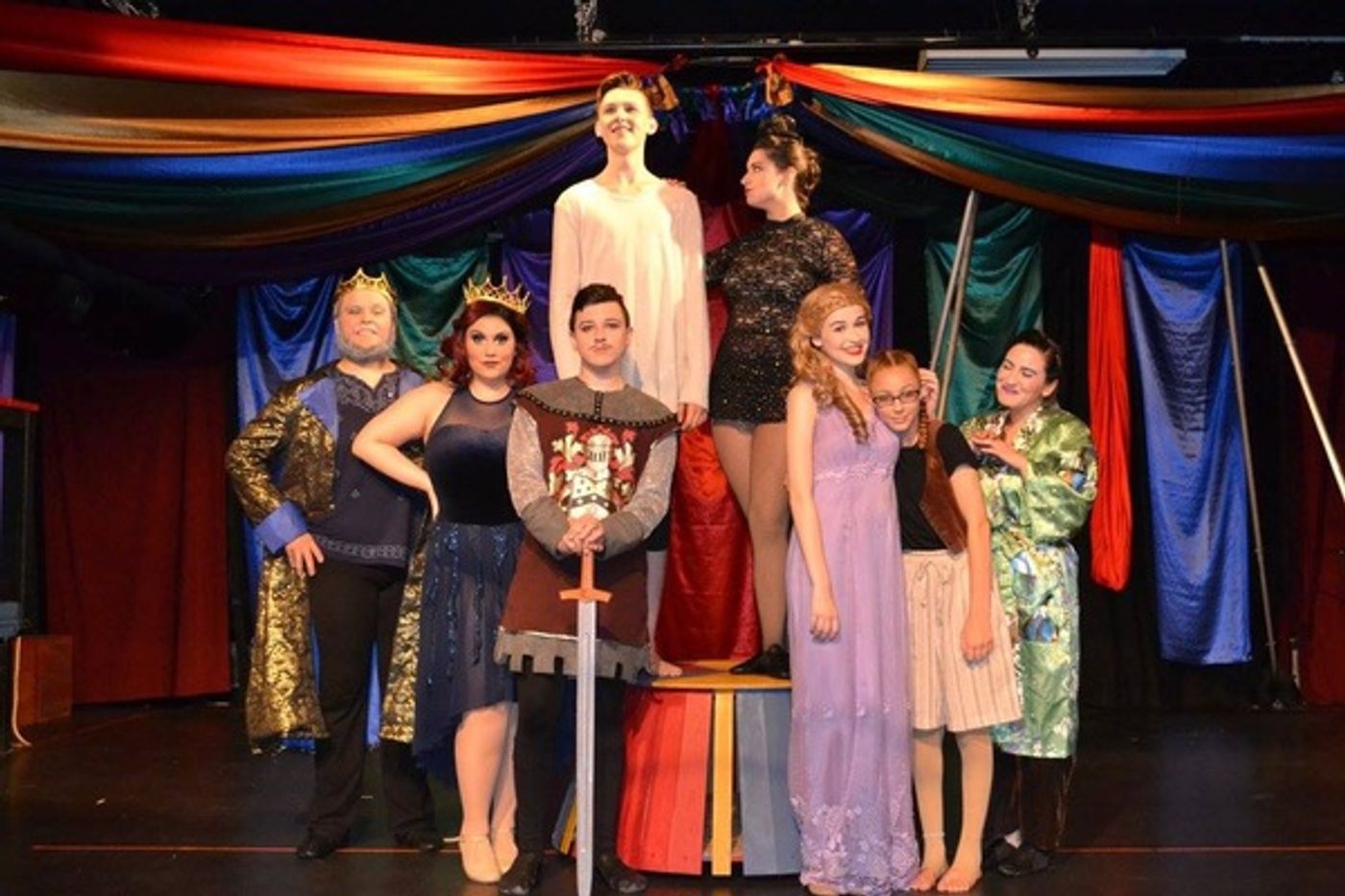 Photo Flash: Meet the Cast of PIPPIN at SoLuna Studio  Image