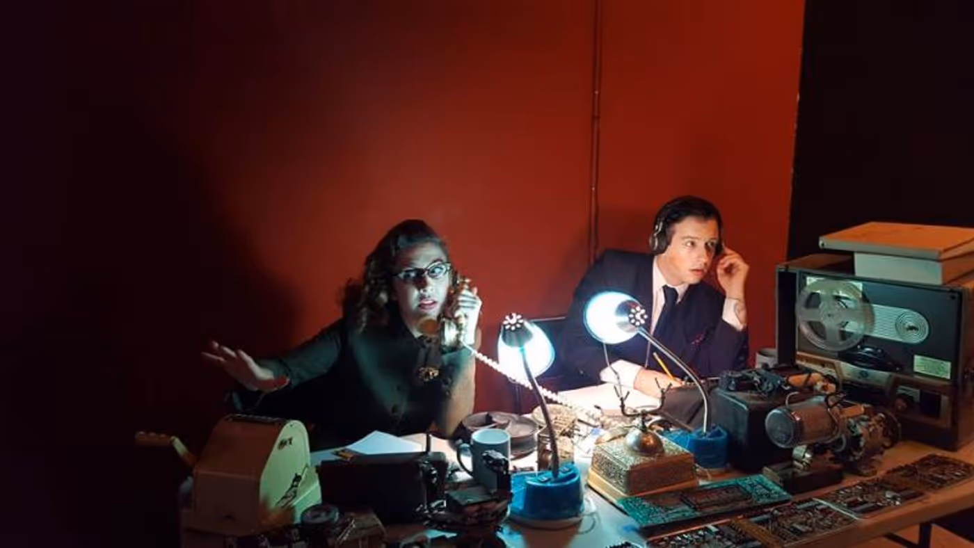 Review: DROPPIN' JOHNS at B3 Theatre Image
