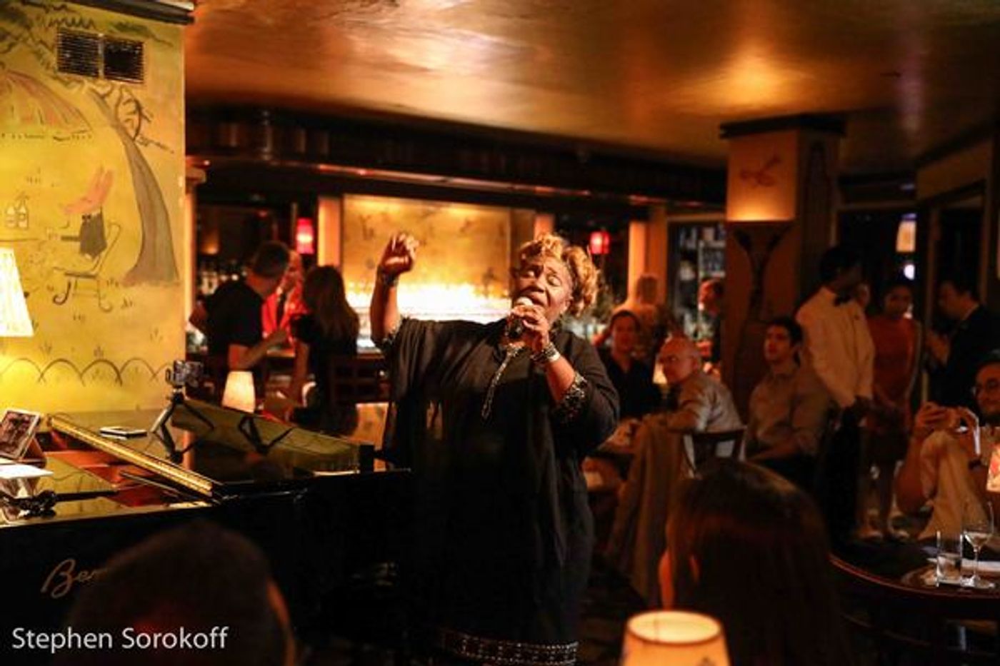 Photo Coverage: Michael Feinstein Surprises Michael Masci at Bemelmans Bar  Image