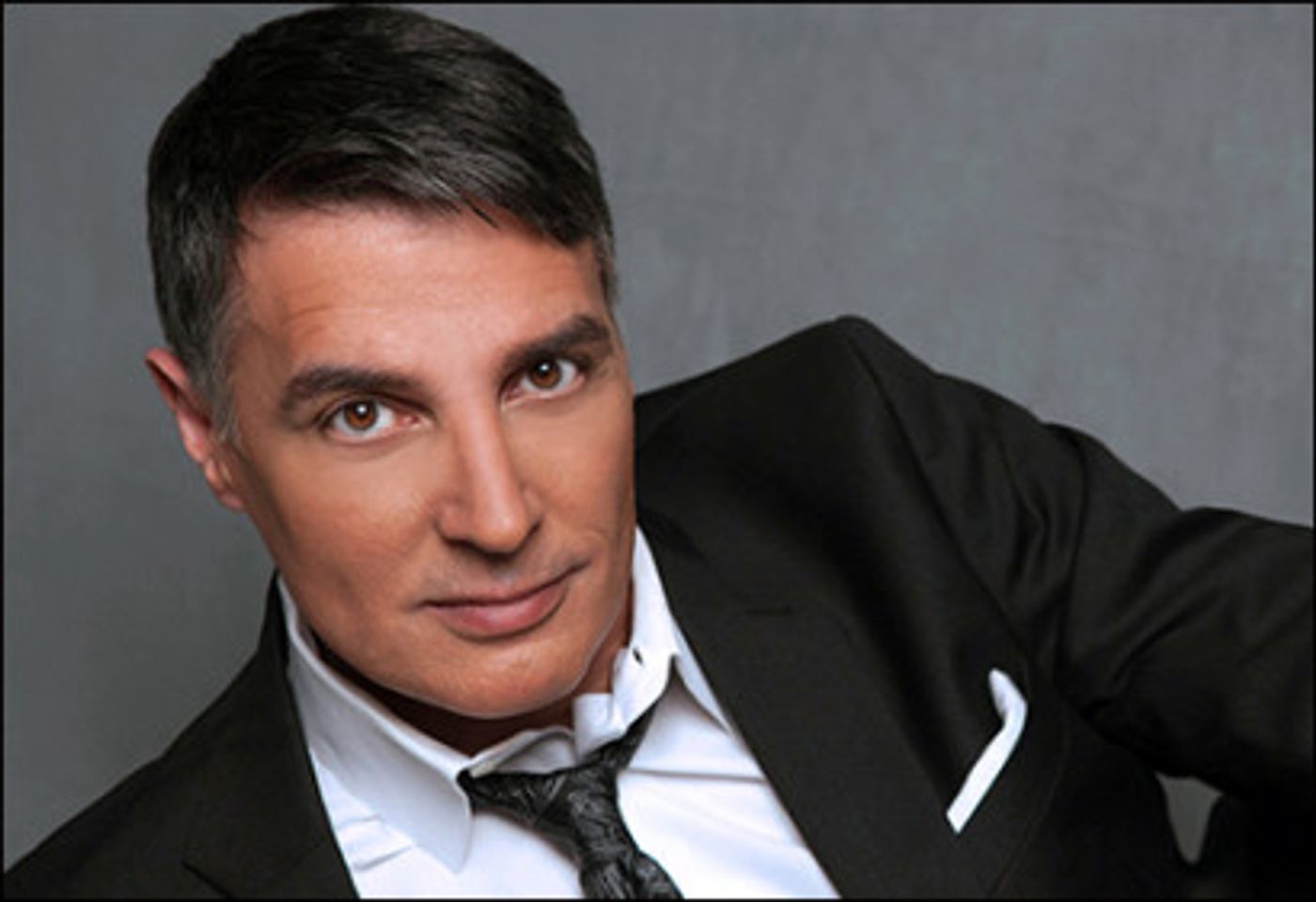 Exclusive Podcast: 'Behind the Curtain' with Broadway's Jekyll and Hyde, Robert Cuccioli  Image