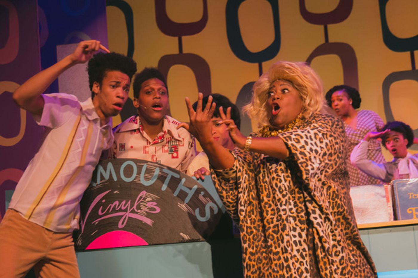 Review: HAIRSPRAY Full of Talent and Entertainment at The Playhouse  Image