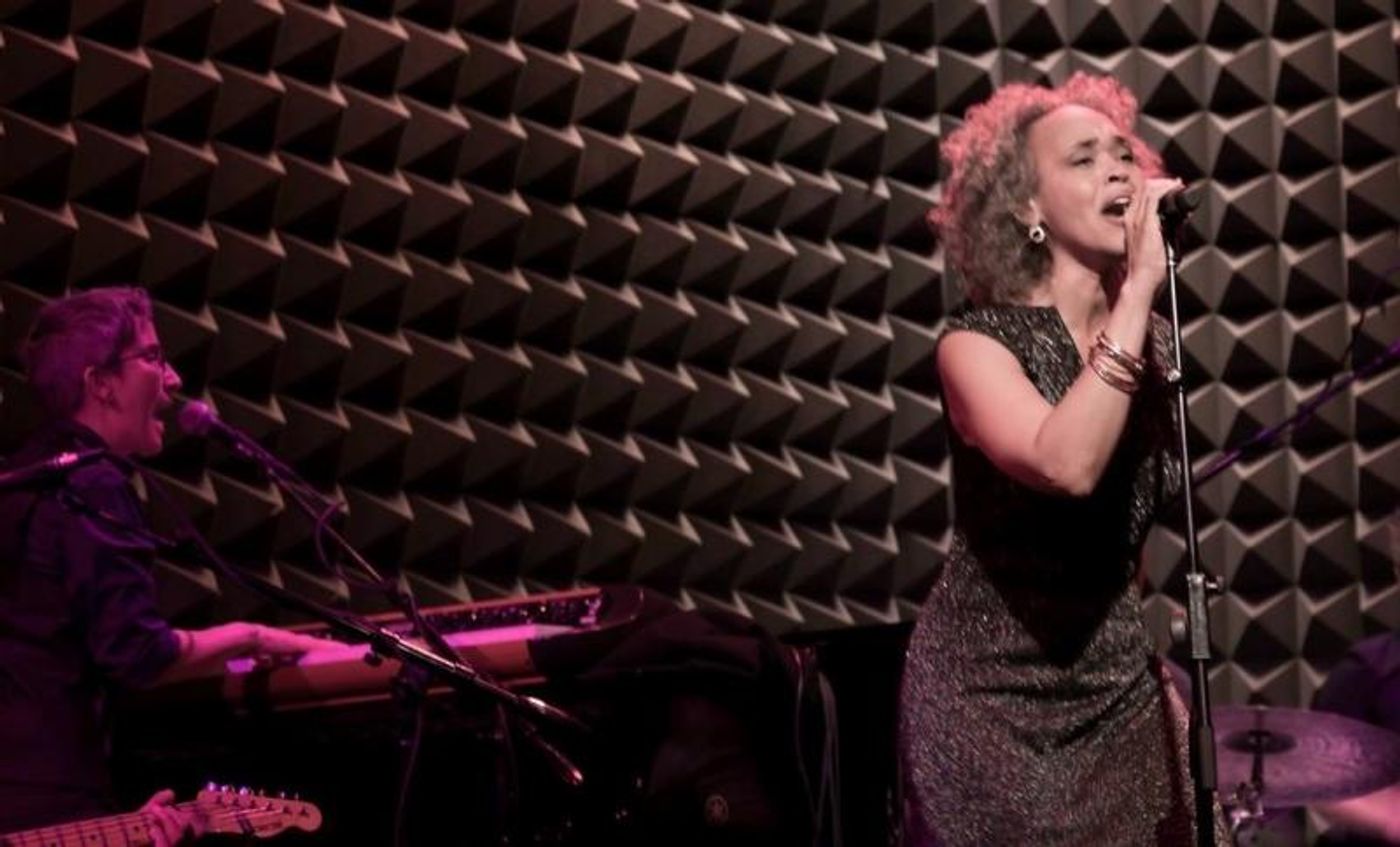 Review: gina Breedlove Welcomes You Home In Her Intimate, Vibrant Performance at Joe's Pub  Image