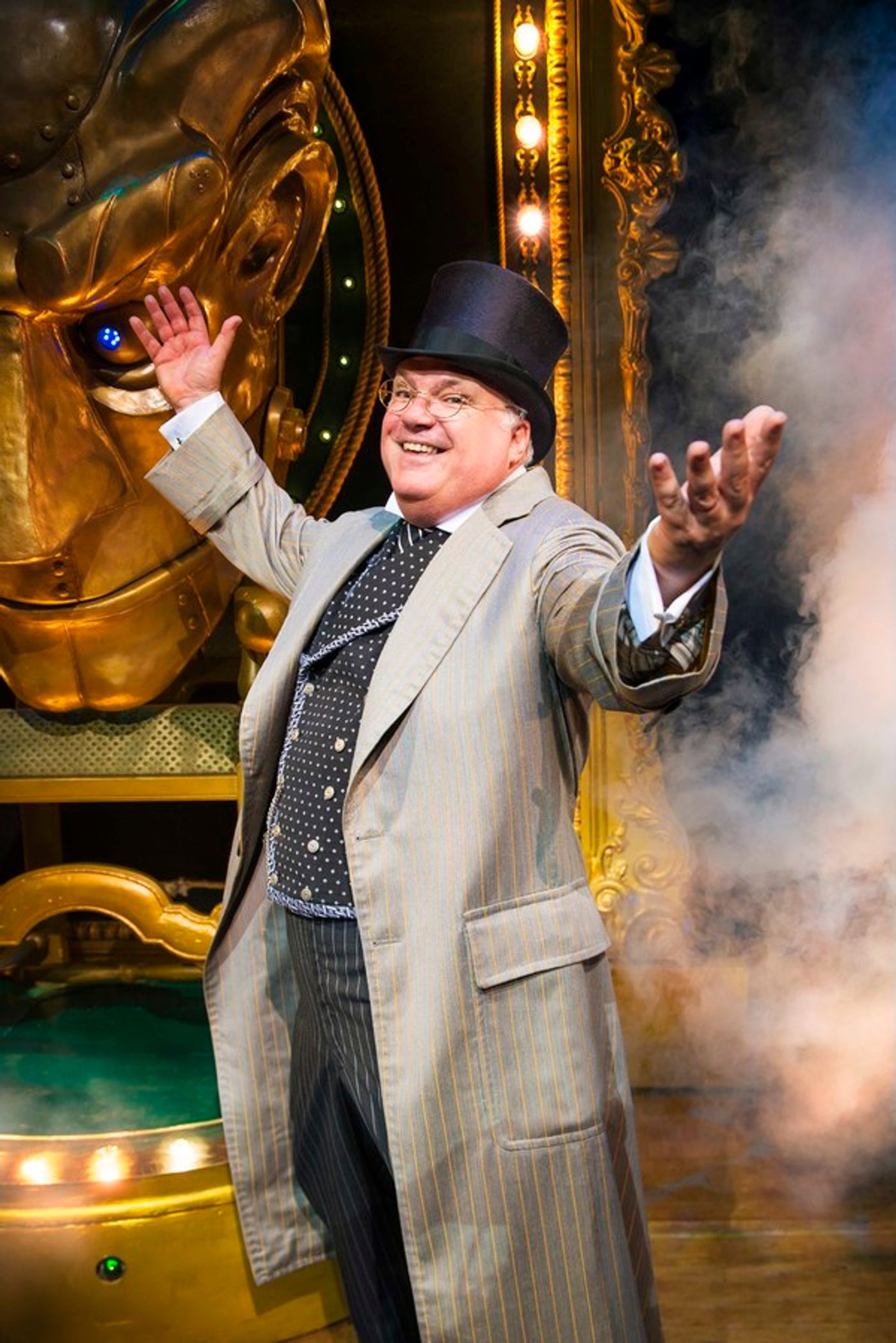 Photo Flash: First Look at New West End Cast of WICKED  Image