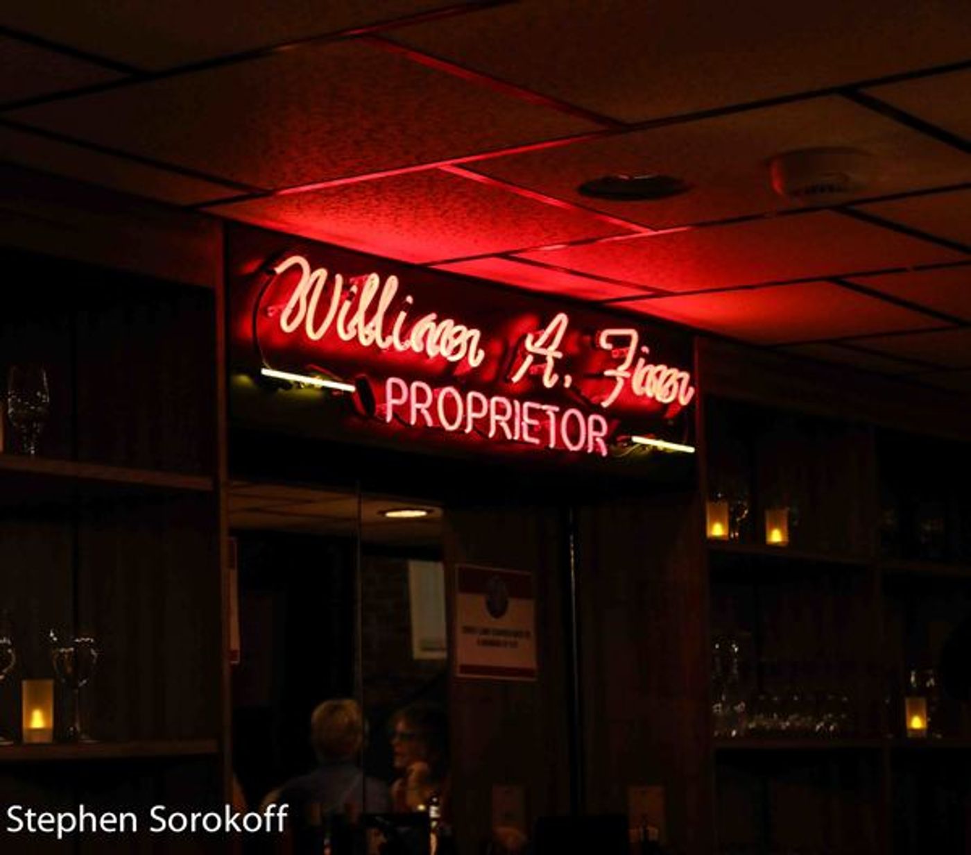 Photo Coverage: Christine Pedi Fills Mr. Finn's Cabaret With Celebrities Photo Coverage: Christine Pedi Fills Mr. Finn's Cabaret With Celebrities Image