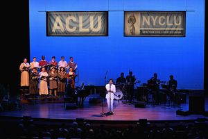  Brandon Uranowitz Photo