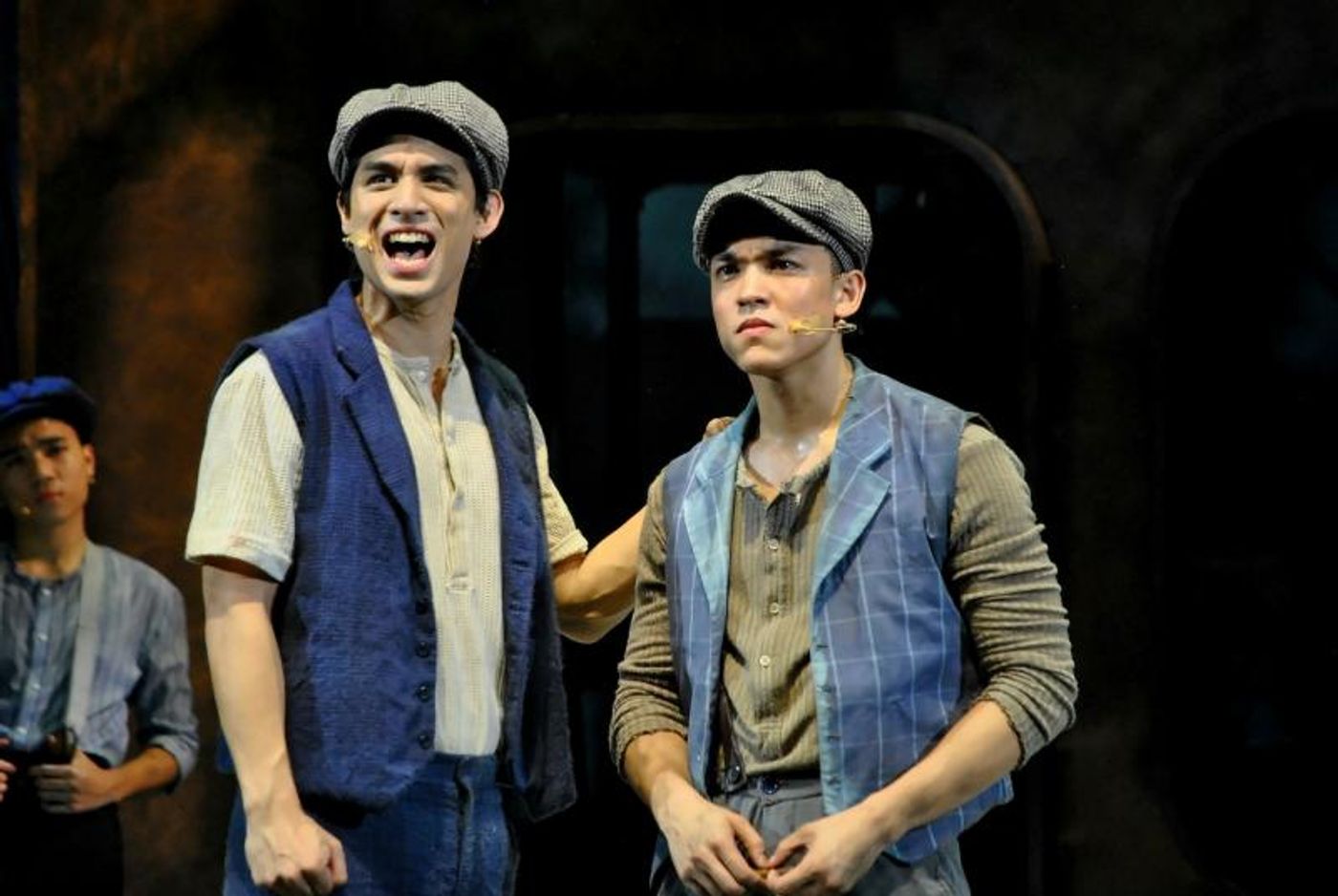 Review: NEWSIES Is Exceptionally Entertaining, Bursting With Raw Energy!  Image