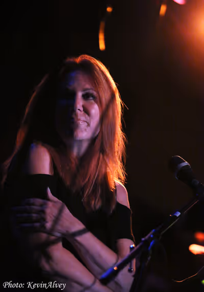 Victoria Shaw Photo