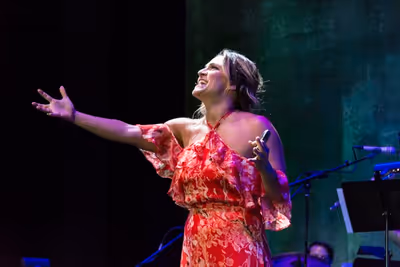 Shoshana Bean Photo