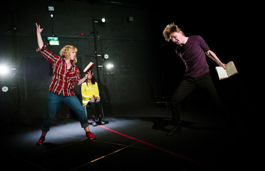 Photo Flash: First Look at AN INJURY at Ovalhouse Image