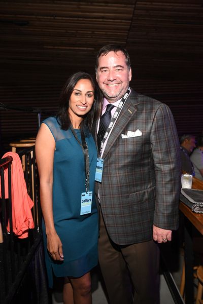 Erik Shultz, Dr Anu Shultz  Photo