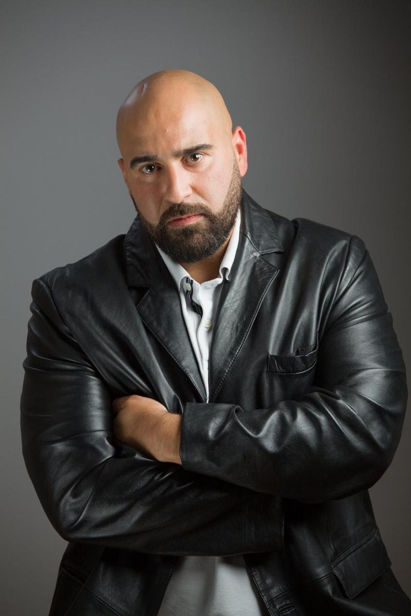 FRIDAY 5 (+1): THE MOTHERF*CKER WITH THE HAT Opens Tonight  Image