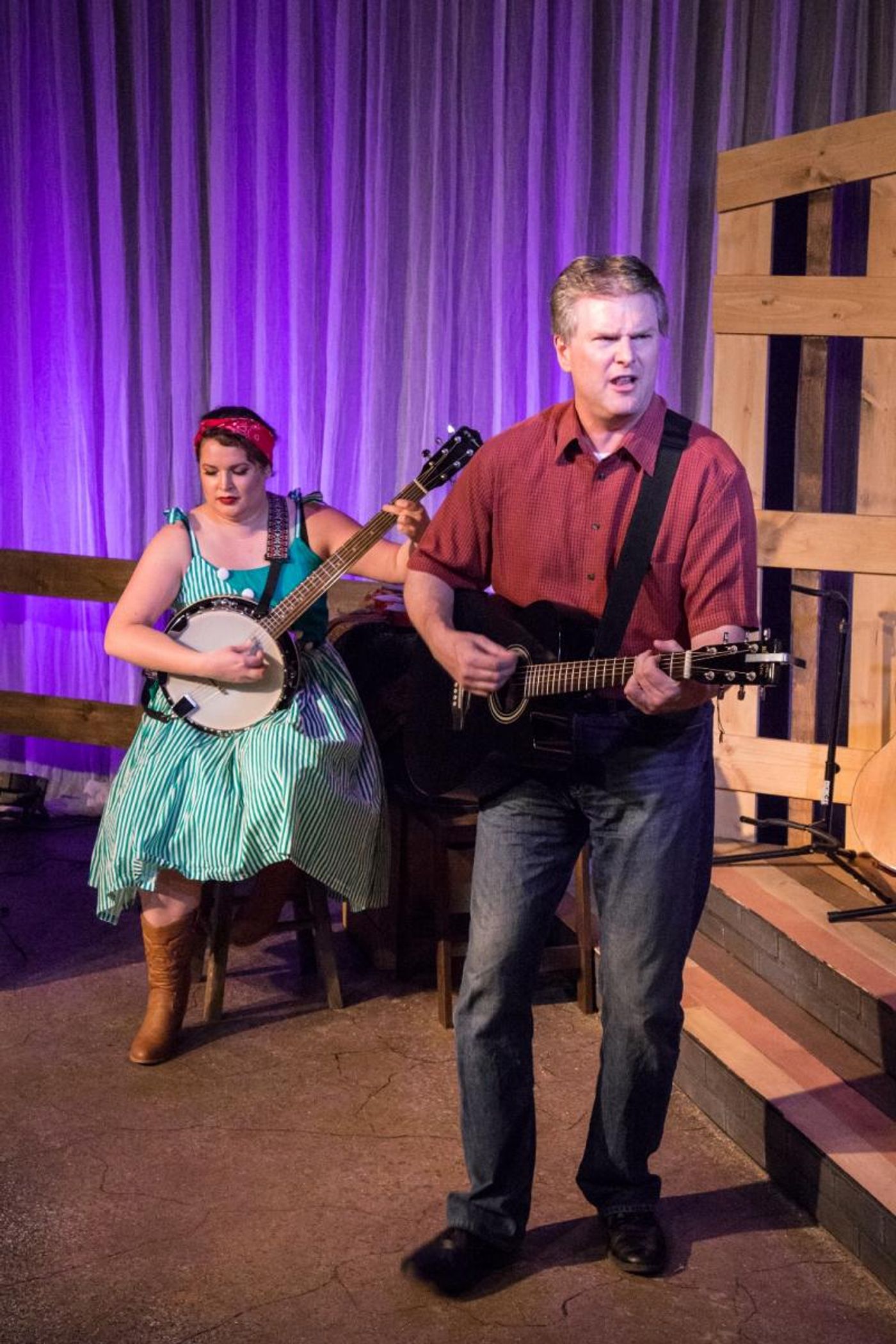 Review: RING OF FIRE at Vintage Theatre  Image