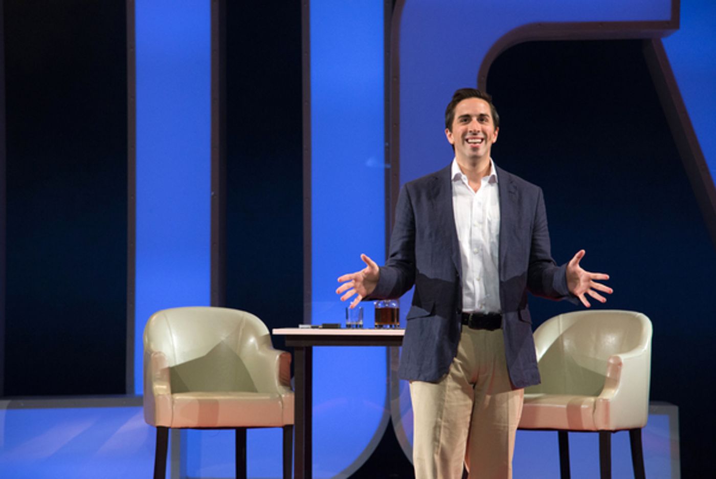 Photo Flash: First Look at I LOVED LUCY at Arts Theatre London  Image