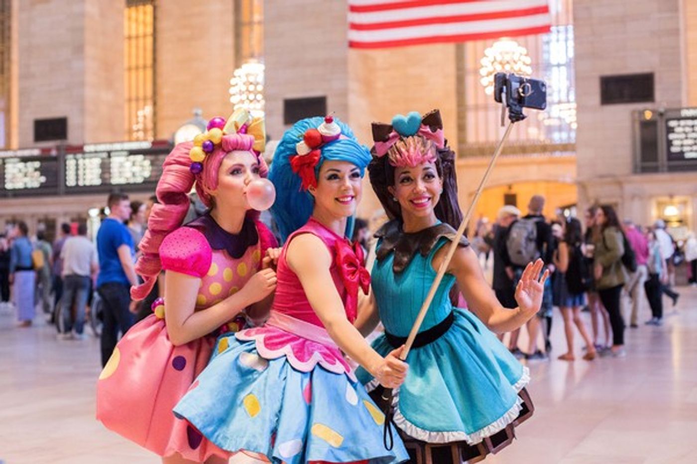 Photo Flash: Sneak Peek at SHOPKINS LIVE! SHOP IT UP!, Coming to Atlanta This Fall  Image