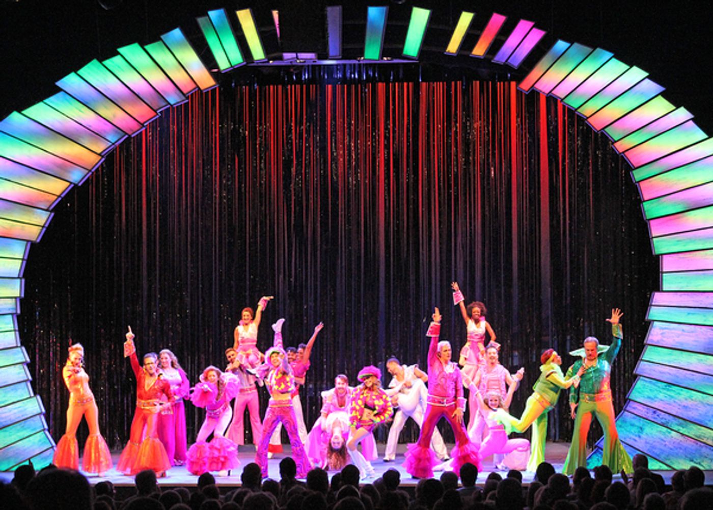 Photo Flash: MAMMA MIA! Dances Into The Gateway  Image