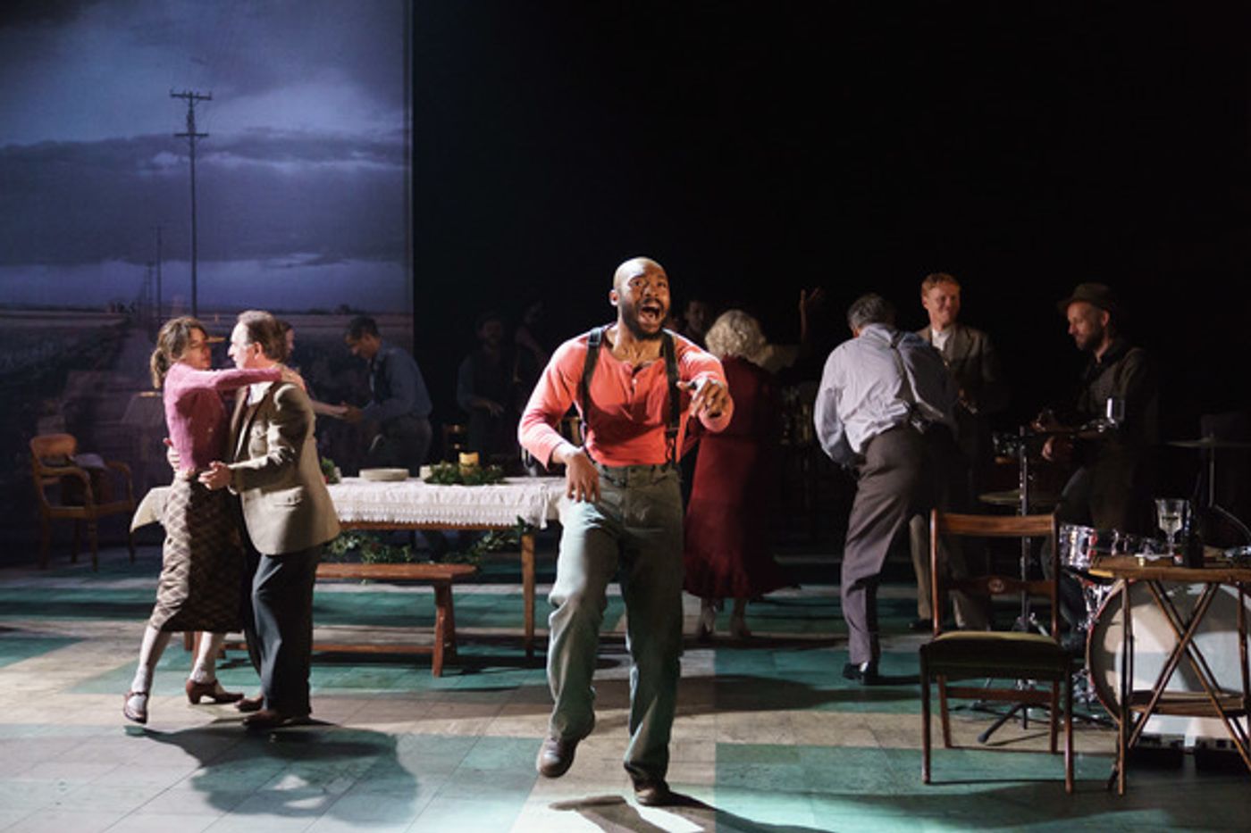 Photo Flash: First Look at GIRL FROM THE NORTH COUNTRY at the Old Vic  Image