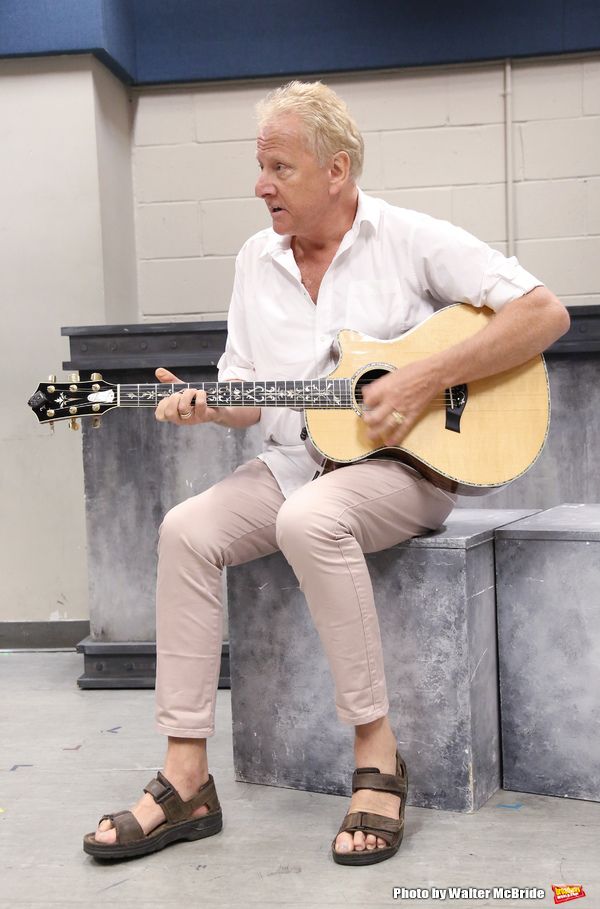  Graham Russell  Photo