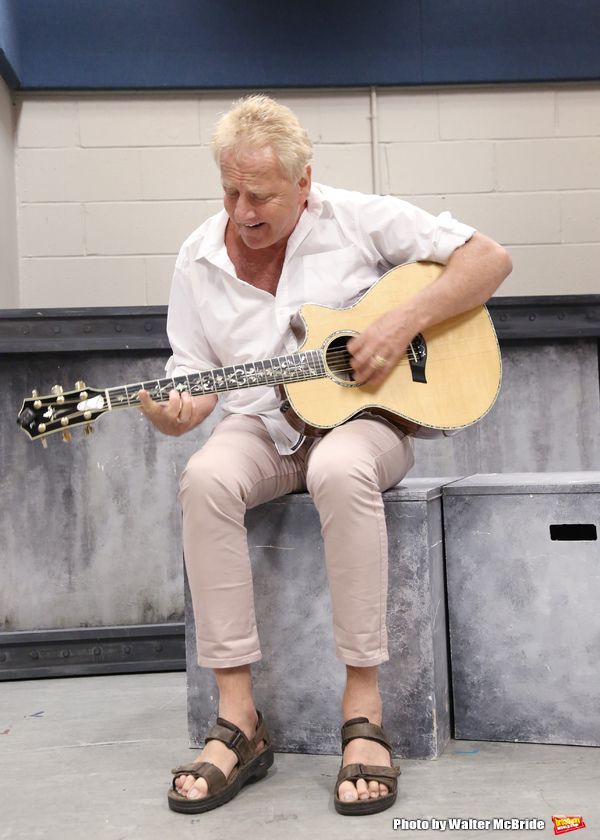  Graham Russell  Photo